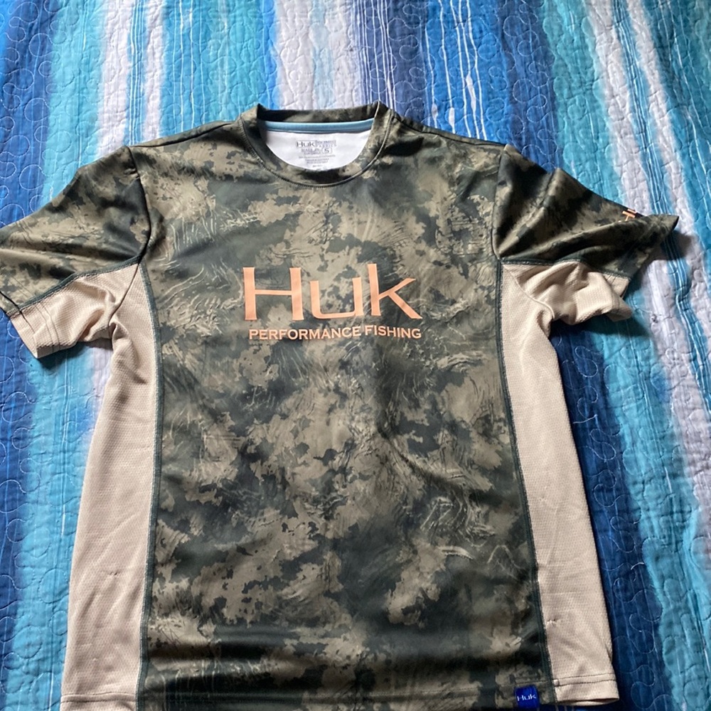 Huk fishing shirt